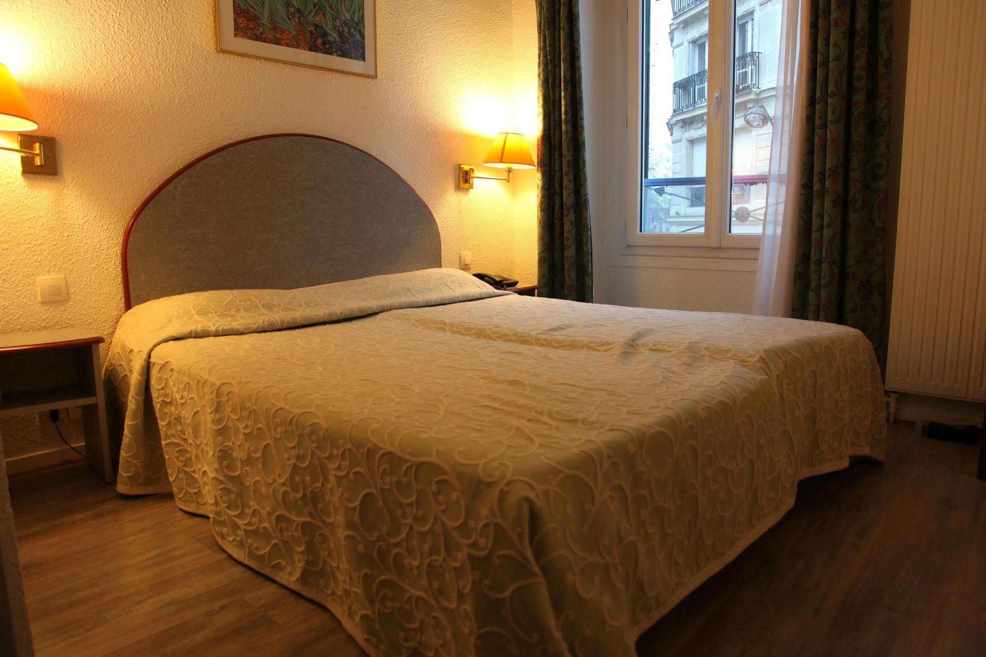 Hotel Royal Bastille Париж Екстер'єр фото